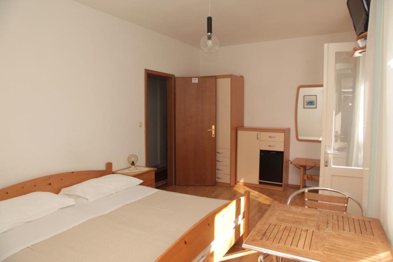 App And Rooms Tereza - In Center Корчула Экстерьер фото