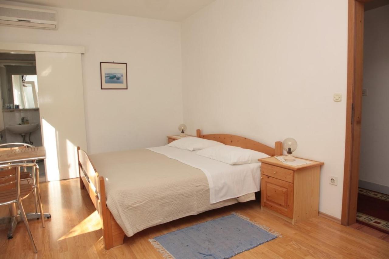 App And Rooms Tereza - In Center Корчула Экстерьер фото